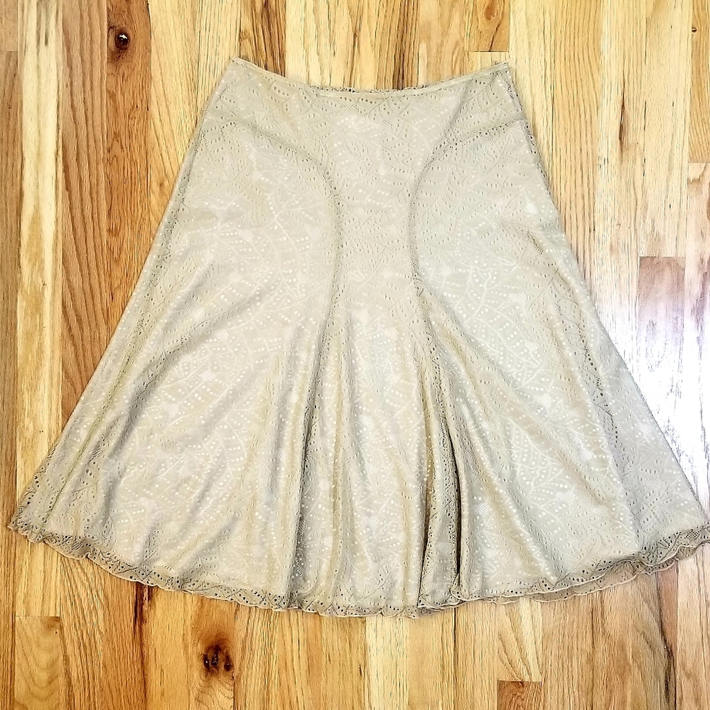 Club Monaco Cream Beige Lace Midi Long Flare Skirt Size 4